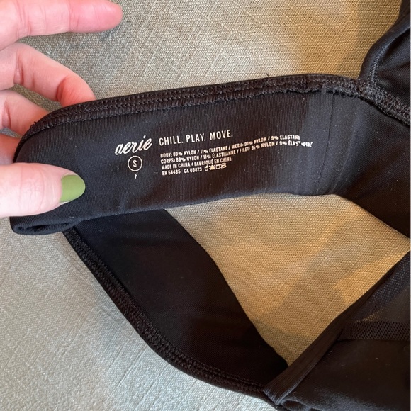 American Eagle Aerie Chill Play Move Mesh Back Sports Bra - Picture 4 of 7